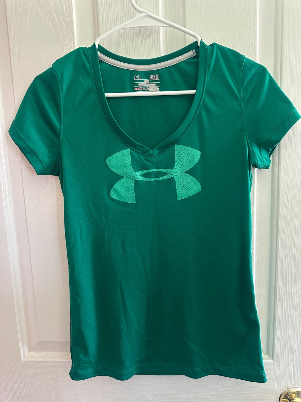 Under Armour Teal Green V-Neck Short Sleeve Performance Tee